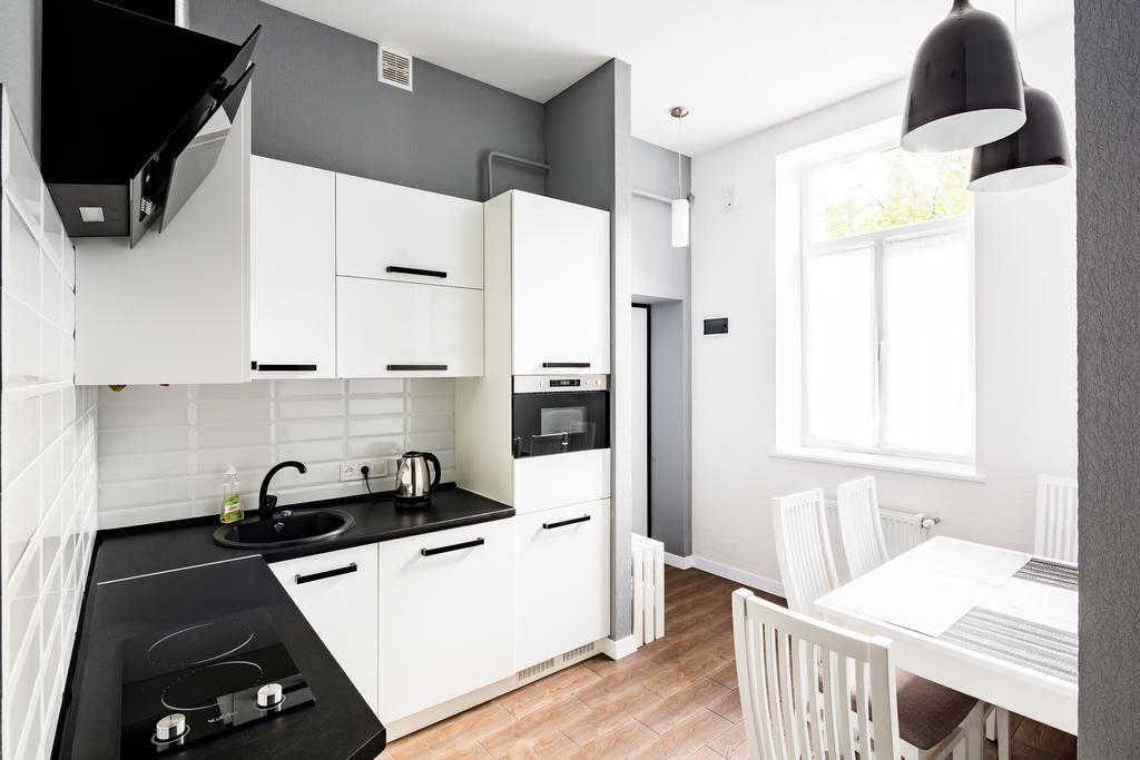 Avangard Kulisha 15 Apart Lviv Exterior photo