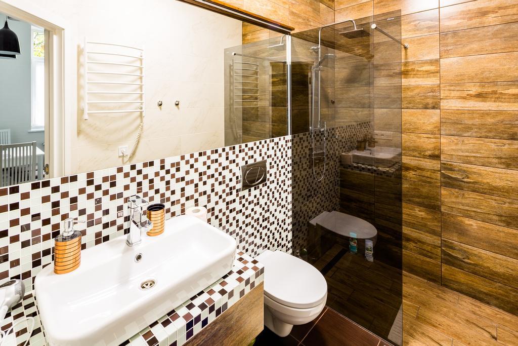 Avangard Kulisha 15 Apart Lviv Exterior photo